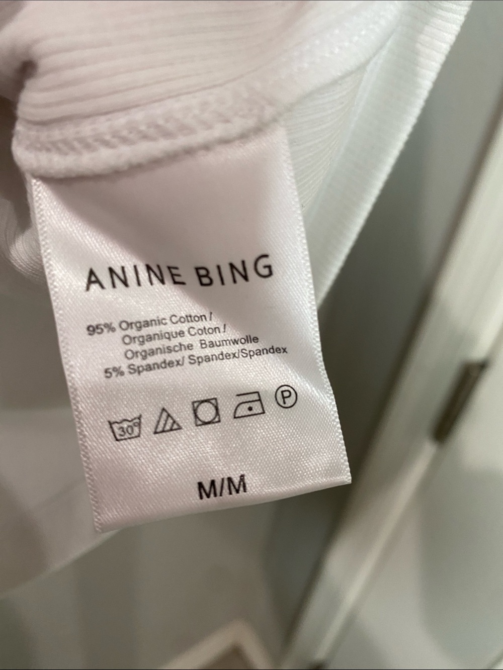 Anine Bing organic cotton Classic White Ribbed Tank - Sleeveless pp15-21 L24.5 - Picture 3 of 4